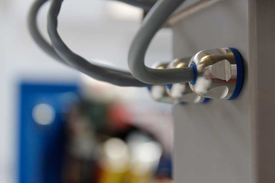 Bascules Robbe voorziet nieuwe tonijnfabriek van industriële weegtoestellen 3