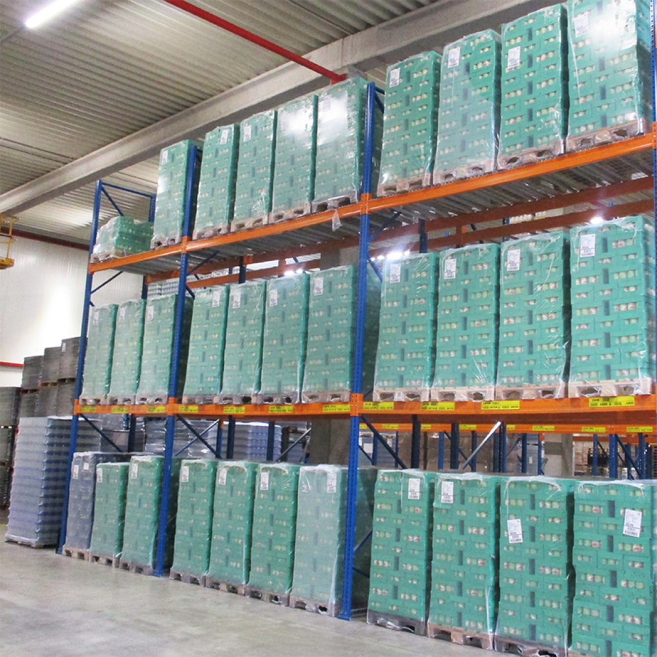 Pauwels Sauzen doneert 153.600 bokalen pastasaus aan Voedselbanken 2