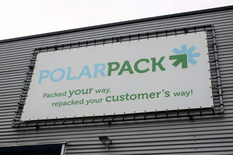 Automatisch bundelverpakken van kartonnen doosjes diepvriesgroenten bij PolarPack 3
