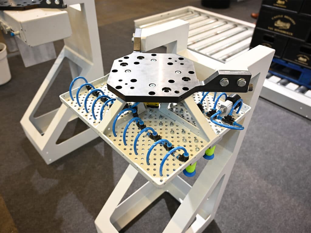 Innovatief grijper snelwisselsysteem maakt palletiseren eenvoudig en efficiënt 2