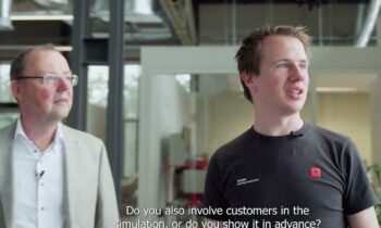 Thom bezoekt oud URE teamlid Tijs van der Smagt werkzaam bij Avular Robotics 10