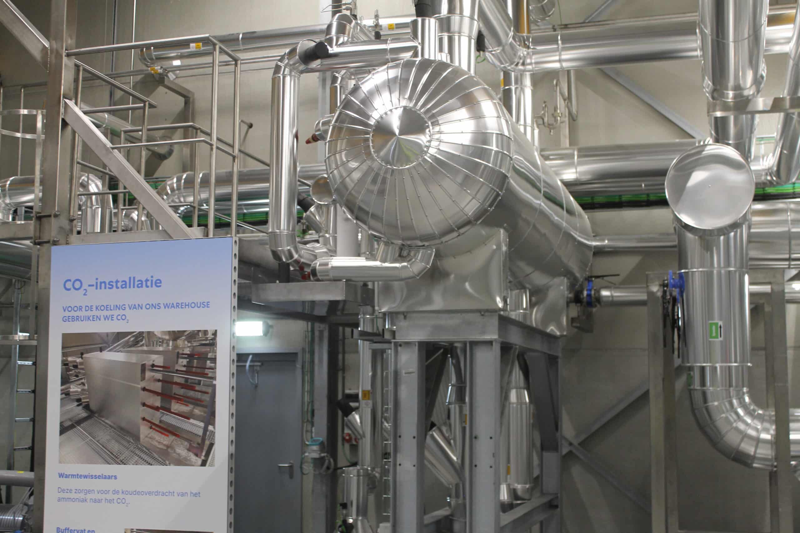 FrieslandCampina Lummen neemt nieuwe ijswaterinstallatie in gebruik 21
